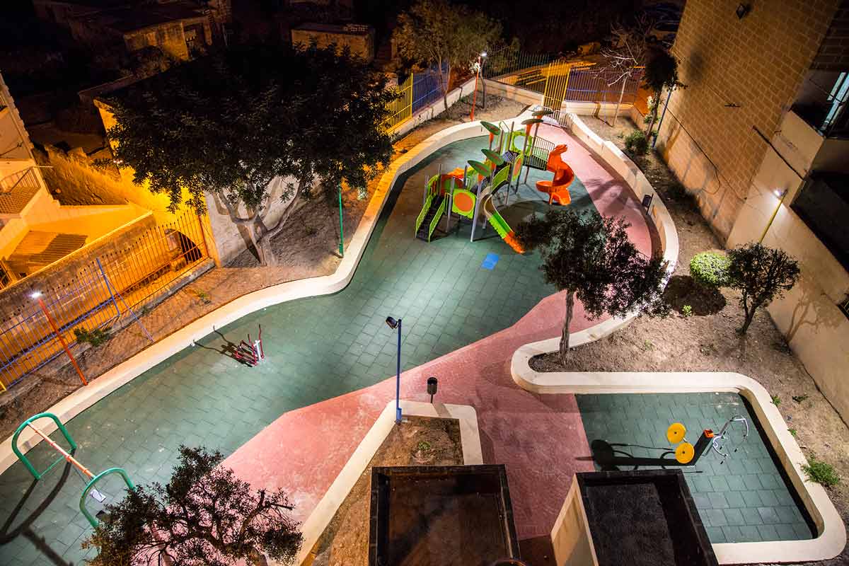 户外儿童游乐设施