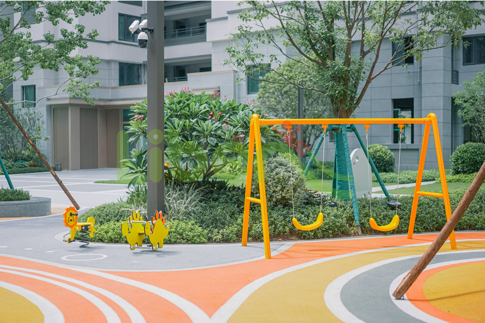 小区游乐设备